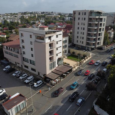 Hotel City Tulcea Ngoại thất bức ảnh