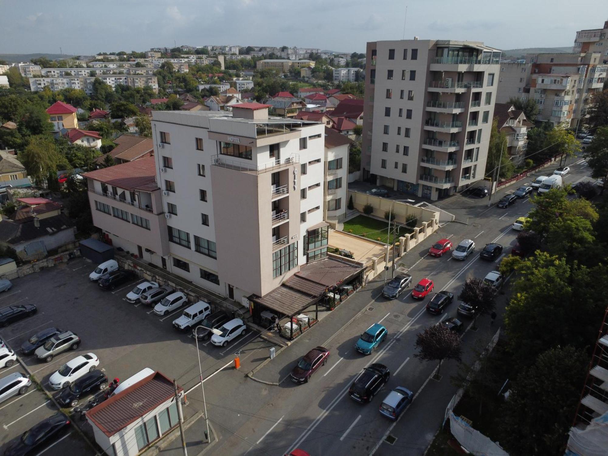 Hotel City Tulcea Ngoại thất bức ảnh